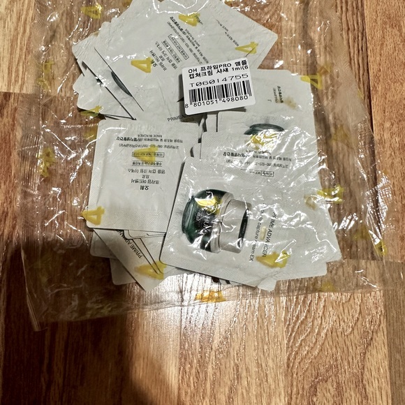 O HUI Prime Advancer Pro Ampoule Capture Cream 1ml x 60 Pcs Anti Aging OHUI - Picture 2 of 2